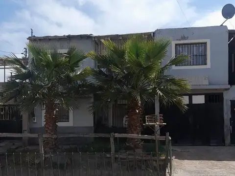 CASA CON DEPARTAMENTO- OPORTUNIDAD INVERSIÓN