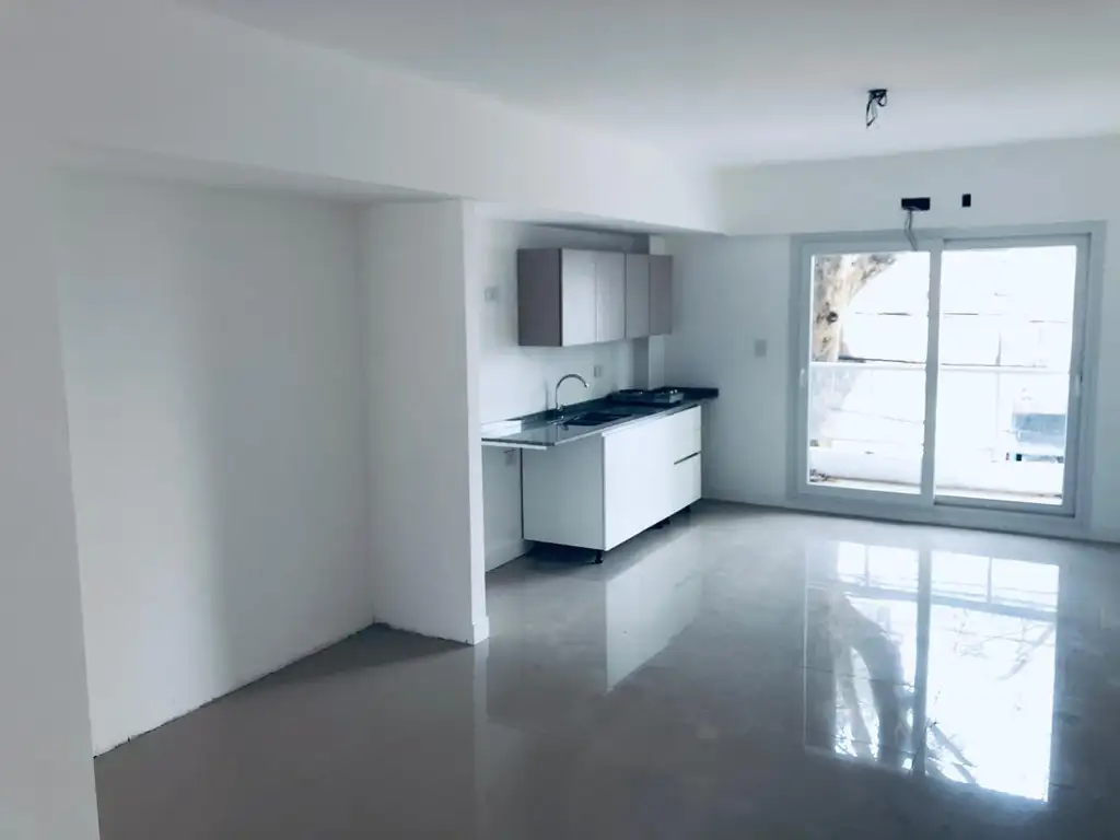 VENTA - DEPARTAMENTO - DOS AMBIENTES CON TOILETTE Y  BAÑO - PALERMO HOLLYWOOD - A ESTRENAR.