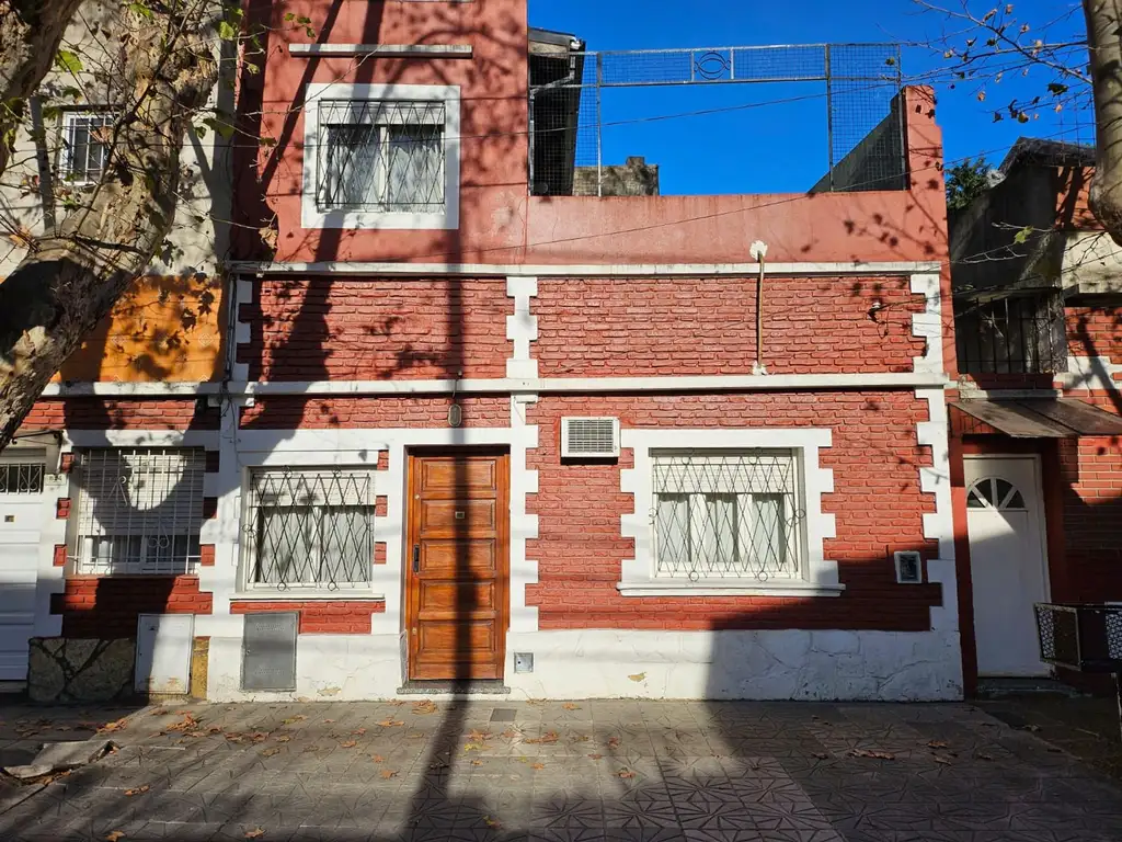 VENTA PH 3 AMB FRENTE TERRAZA QUINCHO-SAENZ PEÑA