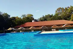 Áreas comunes piscina, club-house en Las Perdices Club de Campo en G.B.A. Zona Oeste