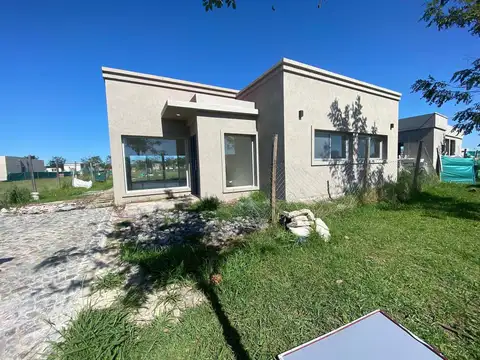 Ricordi Negocios Inmobiliarios - Pilar del Este, San Ramón - Foto 0