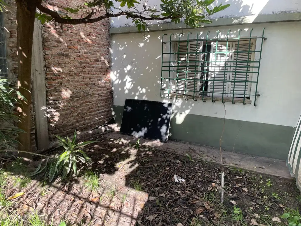 Venta Ph tipo casa 3 ambientes en Lanús Este