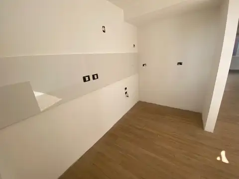 Blanco Encalada 4500, Piso PB