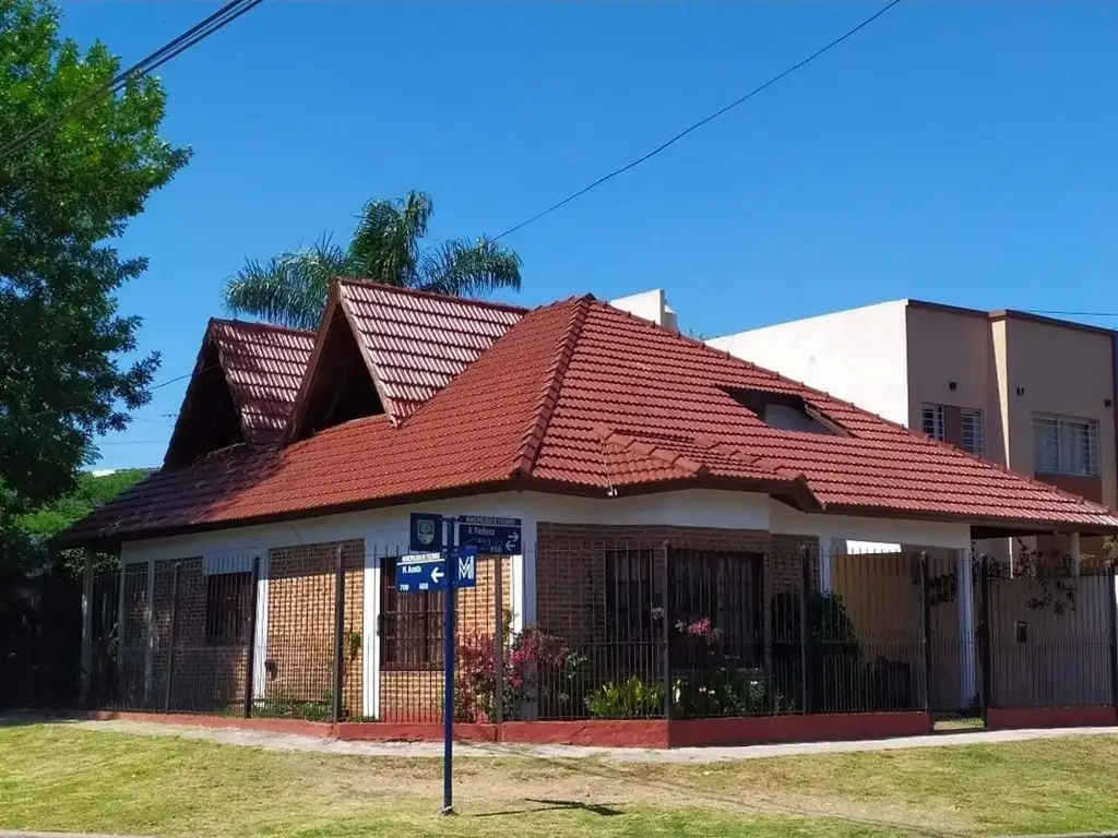 CASA AMERICANA EN VENTA