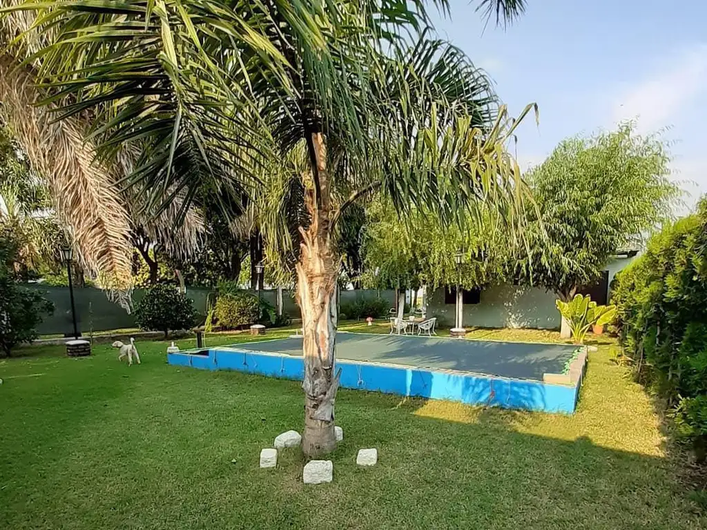 Casa de dos dormitorios- Pileta- Villa Amelia