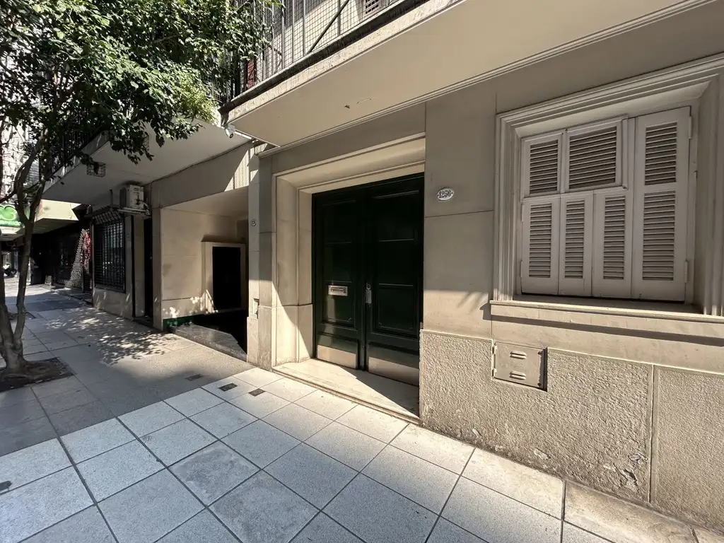 Departamento - Venta - Argentina, Capital Federal - Rodrigez Peña 1200