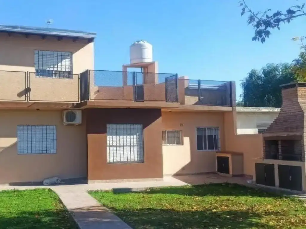 Casa en Venta - 3 dormitorios 1 baño - 417mts2 - Berisso