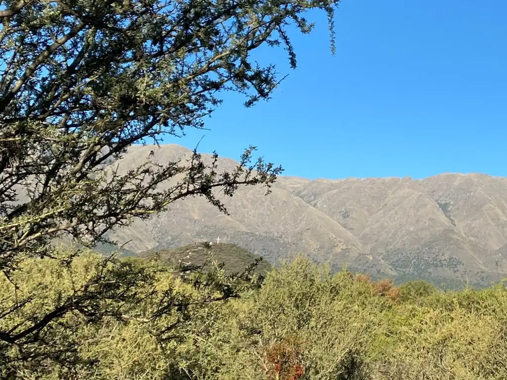 Terreno con bajada al arroyo en La Paz - Traslasierras