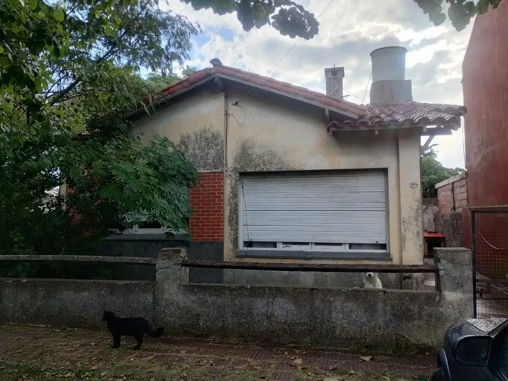 *MAR DEL PLATA* CASA SOBRE LOTE DE 161 MTS A REFACCIONAR