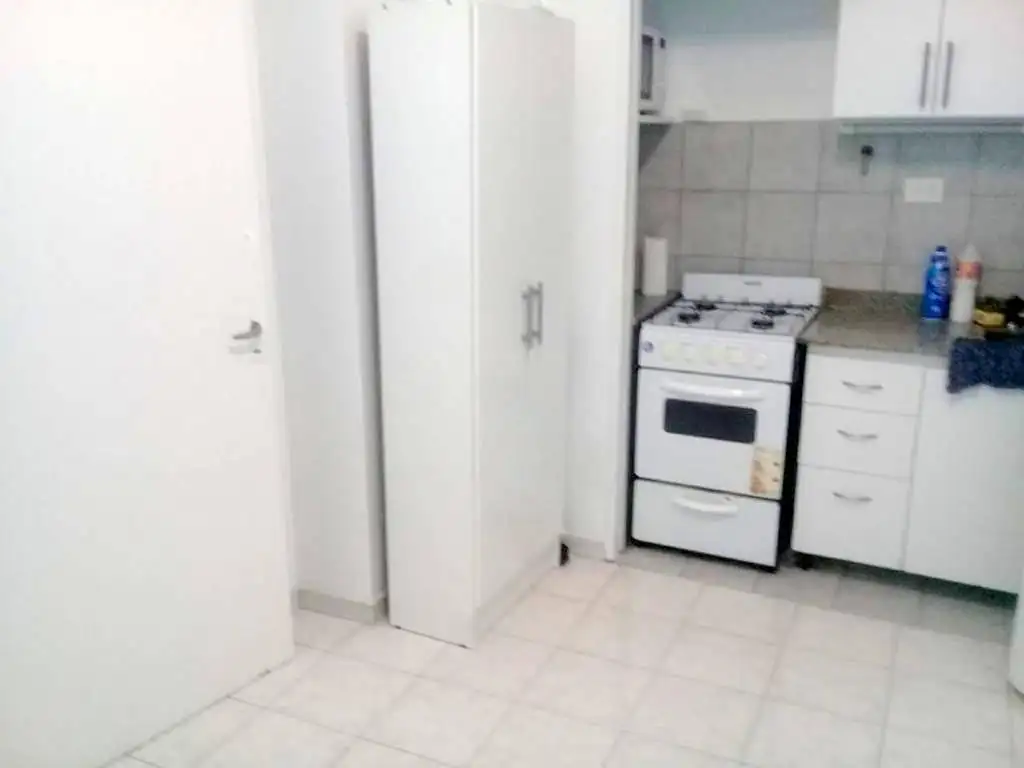 Departamento Venta 2 Ambientes 30 Años, 25m2, Contrafrente, Paraguay ...