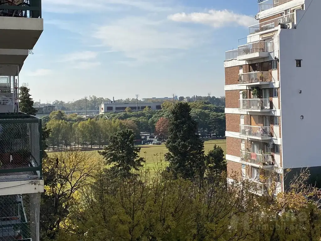 Semipiso de 4 ambientes en alquiler con cochera fija  en Las Cañitas