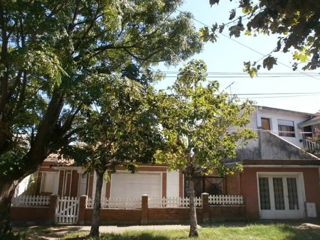 Casa - Venta - Argentina, Quilmes - Ameghino 607