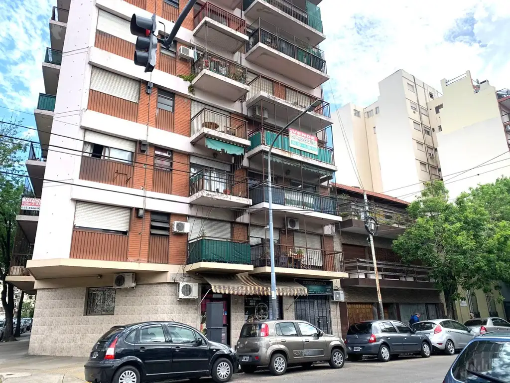 DEPARTAMENTO DE 3 AMBIENTES C/DEPENDENCIA EN VENTA, ZONA BOEDO