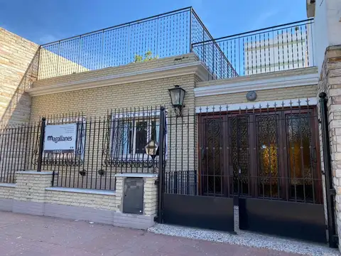 CASA EN  ALQUILER  ZARATE CENTRO (ZONA RESIDENCIAL)