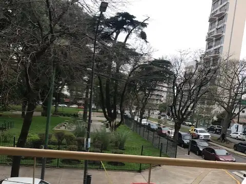 3 AMBIENTES AL FRENTE , EXCELENTE UBICACIÓN CON VISTA A PLAZA LOS ANDES!!! - Foto 0