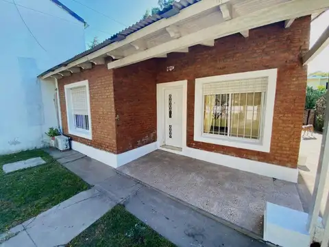 CASA EN VENTA EN FUNES