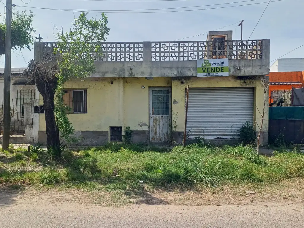 Casa a reciclar - barrio Villanueva, Campana