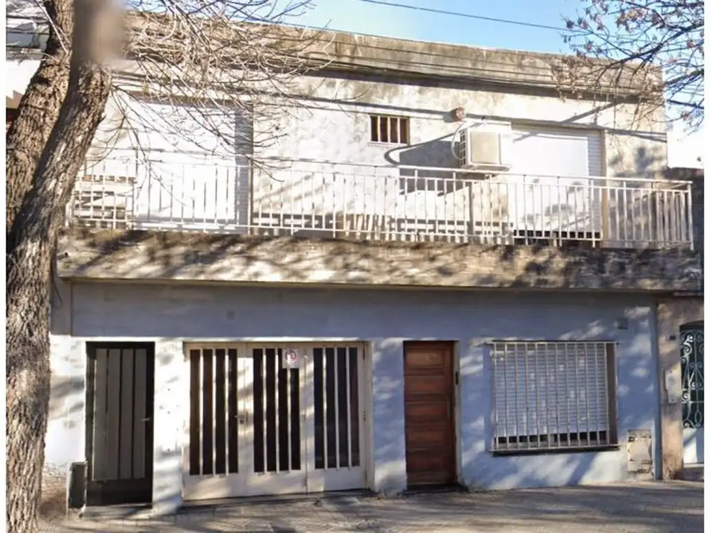 Casa en venta • Cuatro dormitorios • Cerrito 3000 • Barrio Parque • Rosario