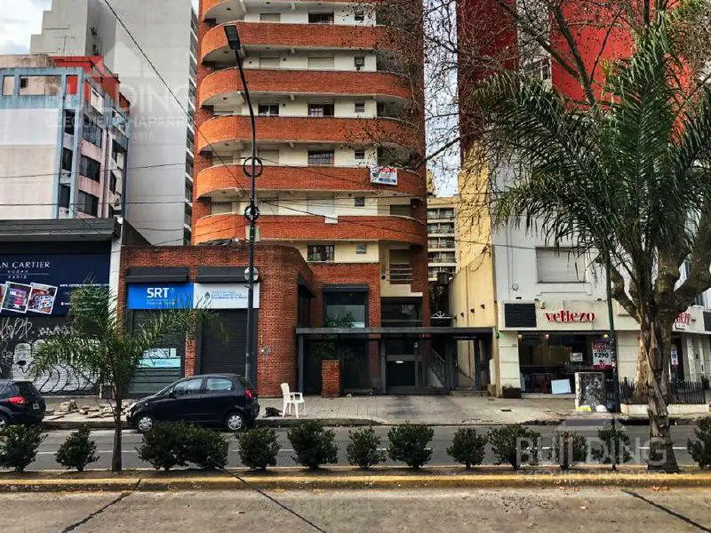 COCHERA EN VENTA - PLAZA PASO - LA PLATA