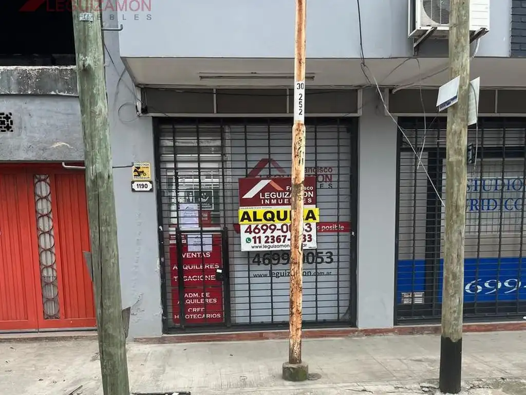 RAPIDO ACCESO A CAPITAL - BUENA UBICACION - A 2 CUADRAS E AV ROSAS Y GRAL PAZ