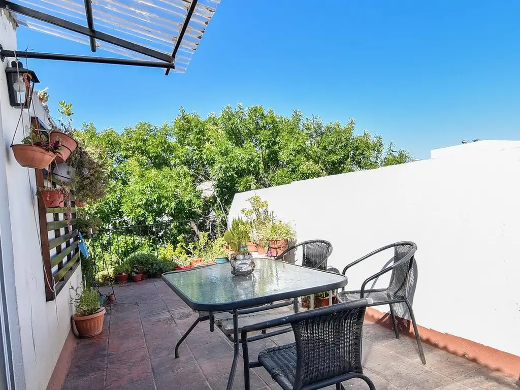 Venta Casa en lote propio 5 Amb c/terraza