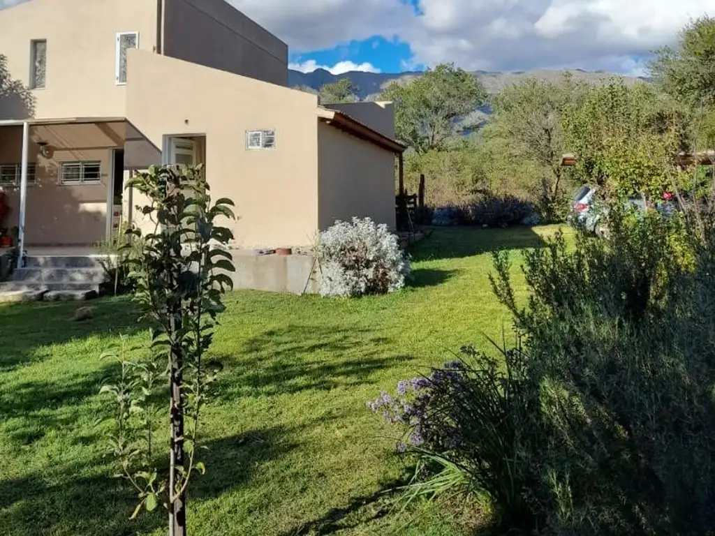 Casa en venta de dos dormitorios Merlo San Luis