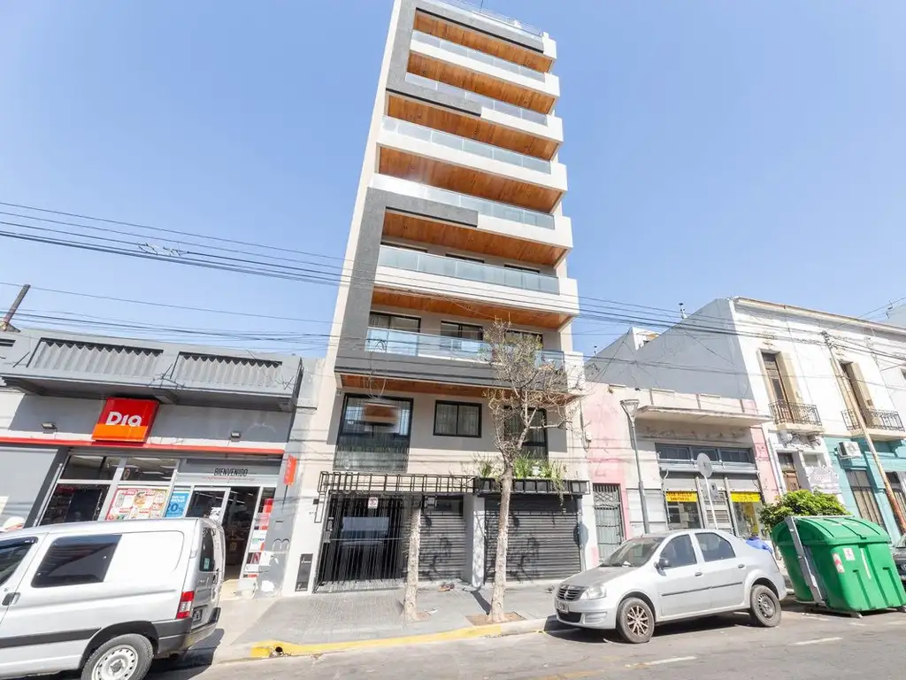 VENTA 3 AMBIENTES PARQUE CHACABUCO BALCÓN AL FRENT