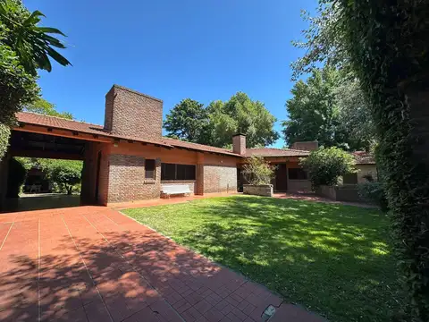 Casa en  venta Gonnet