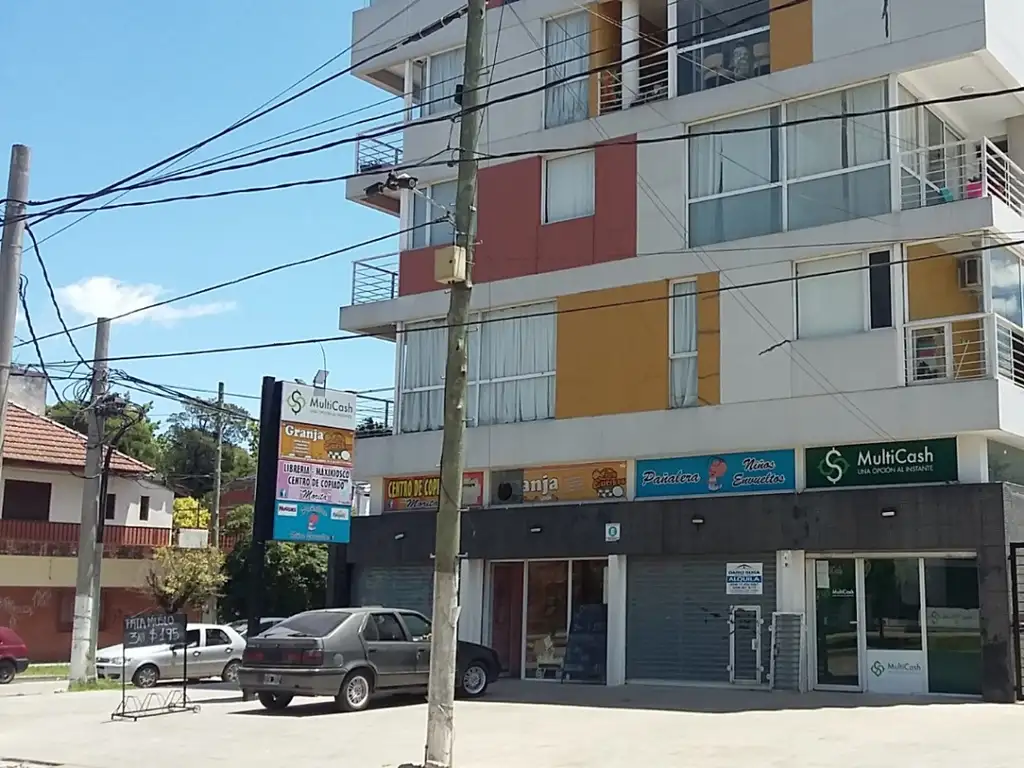 Local comercial en venta ubicado en Belén de Escobar