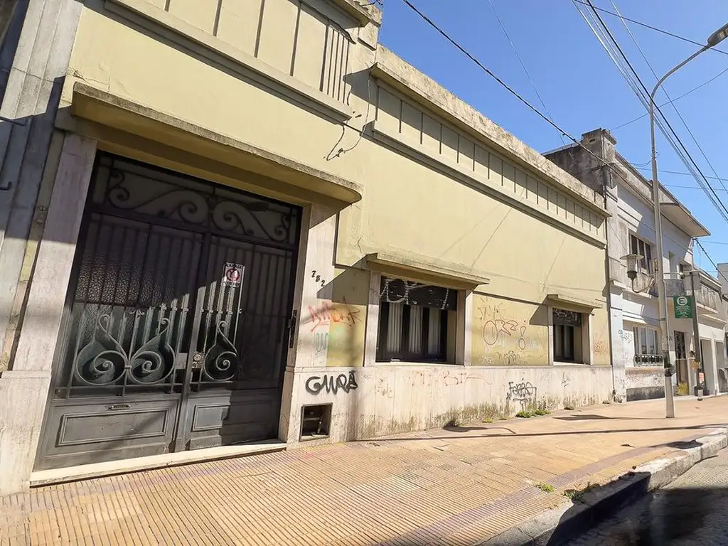 VENTA CASA EN PH ZONA CENTRO TANDIL