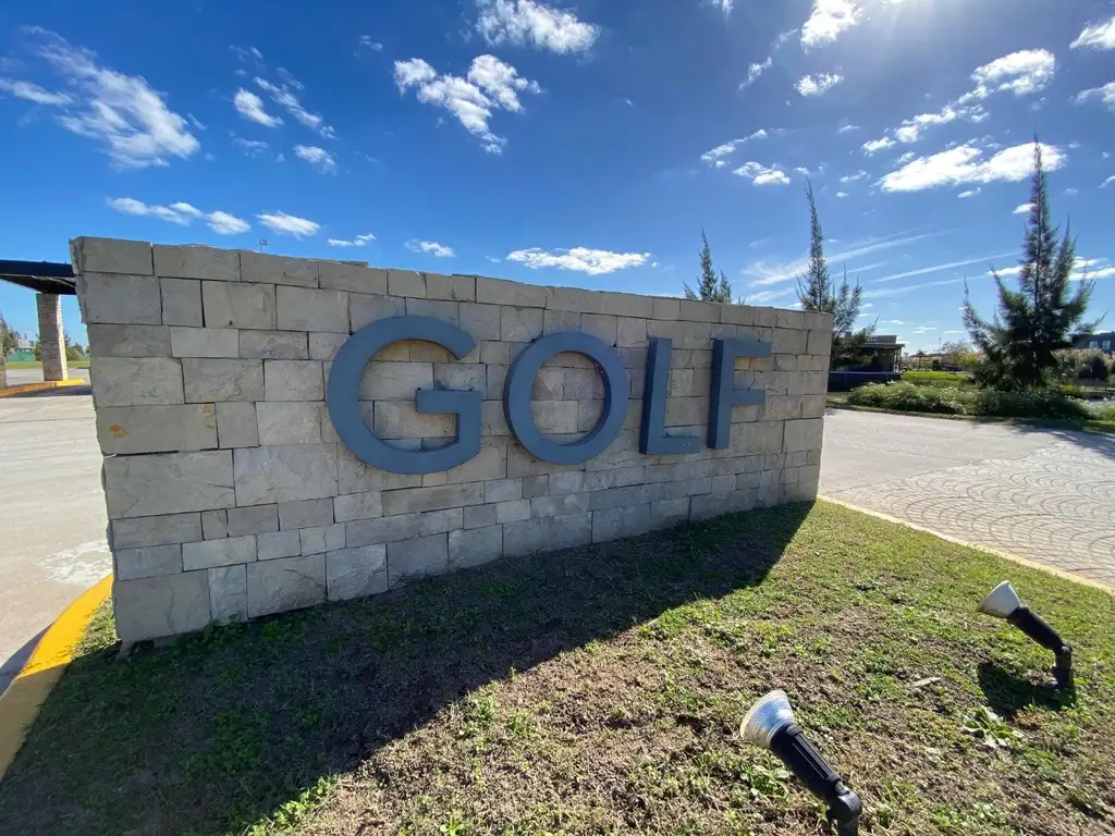 Lote en venta en la mejor ubicación del Barrio Golf del Cantón