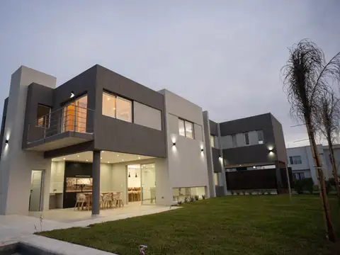 Casa en Venta - Consultar precio
