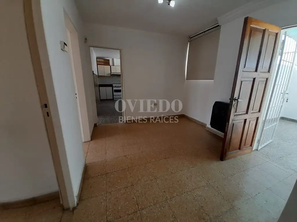 EXCELENTE DEPARTAMENTO EN VENTA DE DOS DORMITORIOS B° EL TREBOL