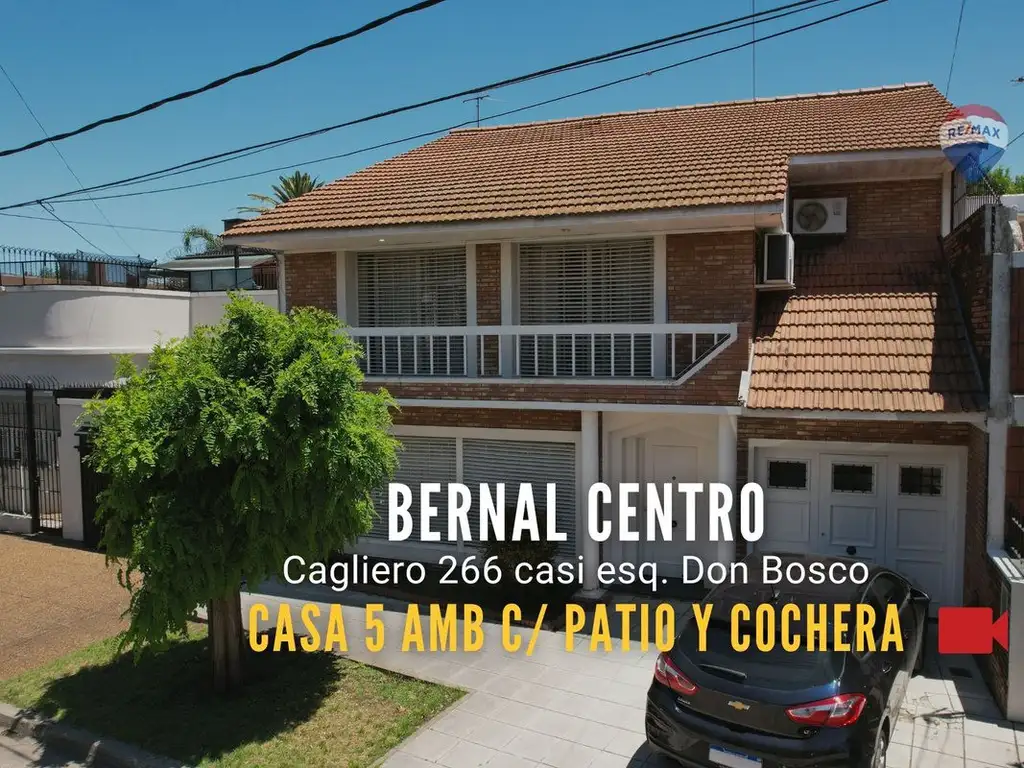 Casa en Venta c/ 4 dormitorios en Bernal Centro