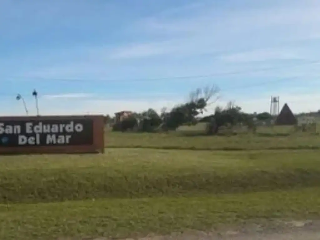 Terreno en venta - 15x30 - 450mts2 totales - San Eduardo Del Mar