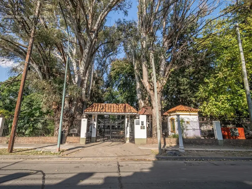 Edificio en Venta en Villa Adelina