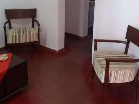 VENTA CASA Bº LOS ROBLES  3 DORM 2 BAÑOS CON ESCRI