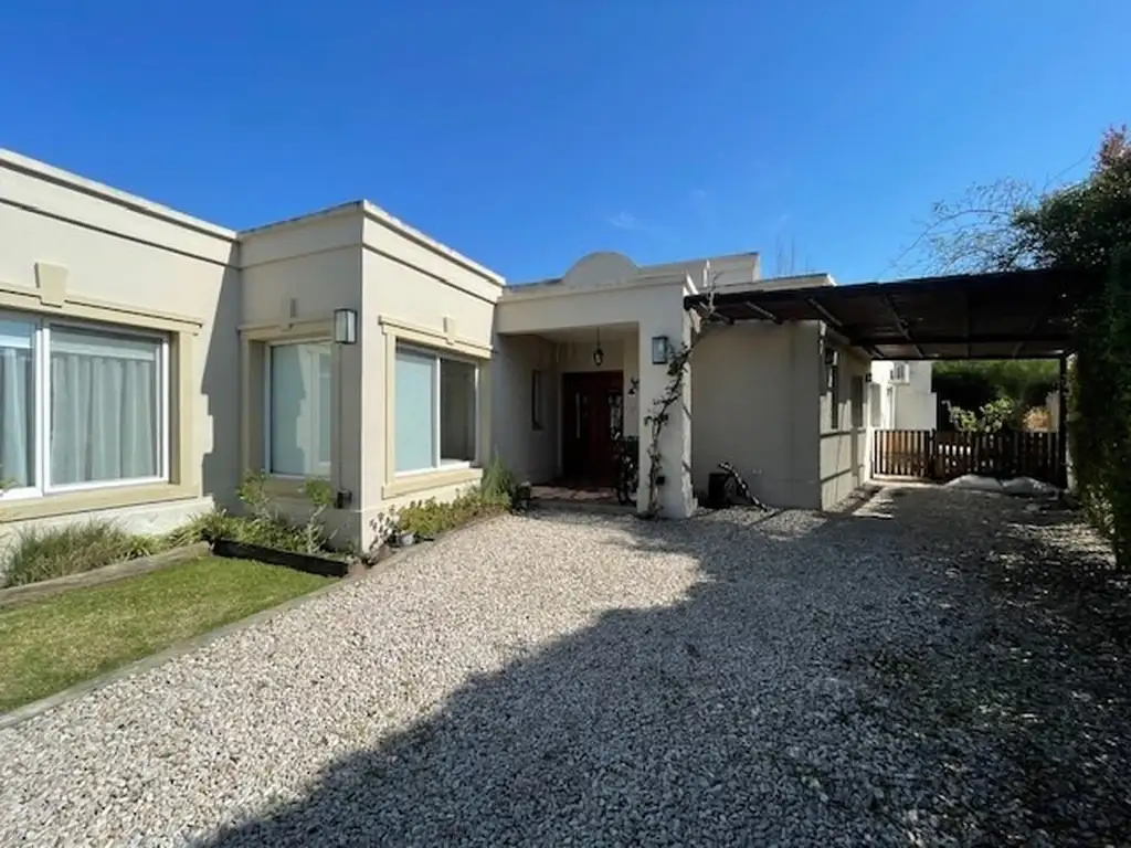 Casa Chalet  en Alq. Temporario en Rincón de Milberg, Tigre, G.B.A. Zona Norte