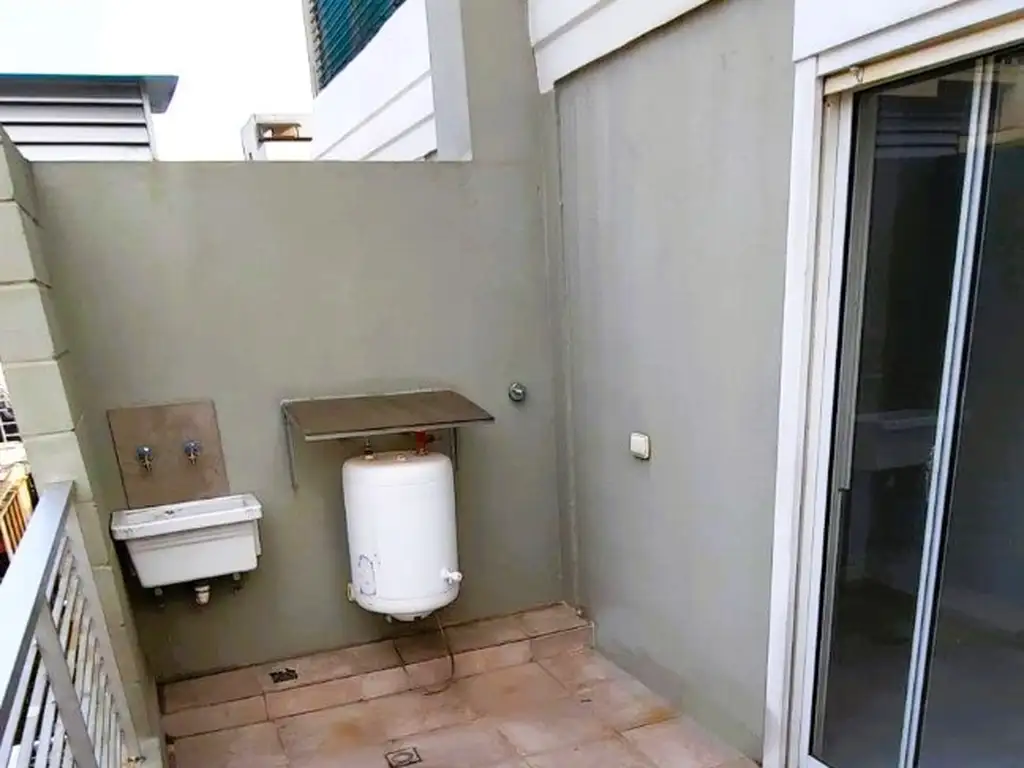 ZONA FACULTADES: Monoamb div 37 m² c/Balcón terraza,Vestidor y Lav.APTO CRÉDITO HIPOTEC.IDEAL AIRBNB