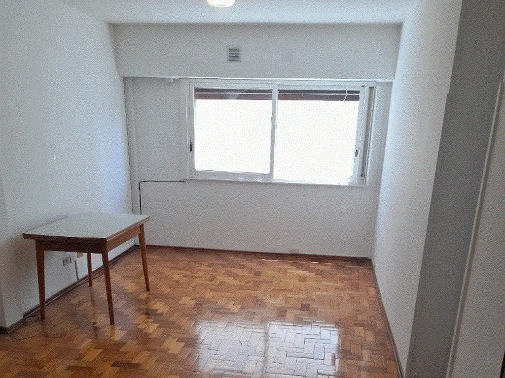 Departamento alquiler 2 amb. Olivos a mts. de Maipu