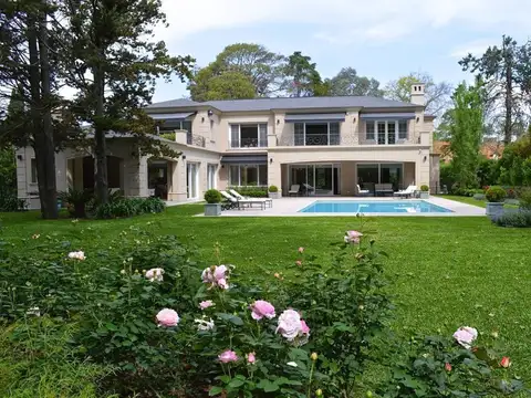 Casa en Venta en Highland Park Country Club - 6 dormitorios