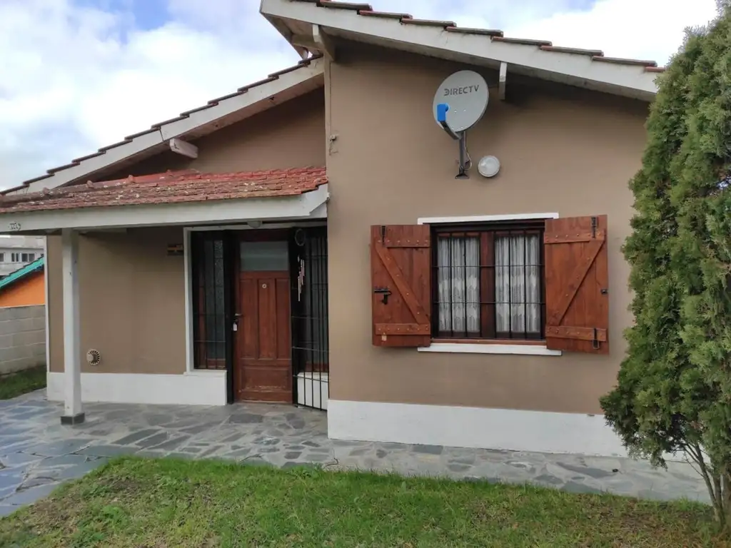 Casa de 2 ambientes - Zona centro - Villa Gesell