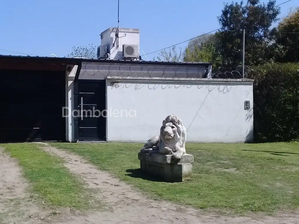 Casa Quinta  en Venta o permuta ubicado en Moreno, Moreno