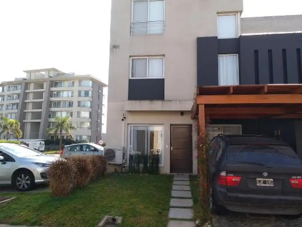 Departamento en Venta con cochera