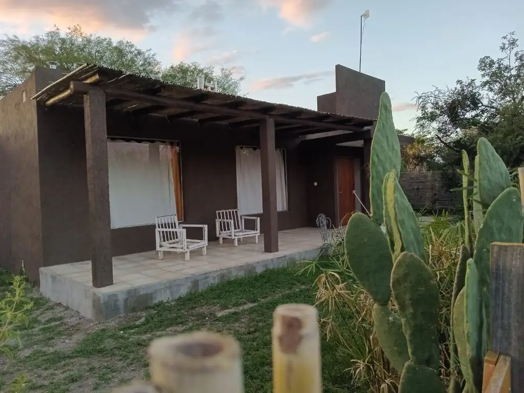 Ideal emprendimiento turístico! Se venden tres casas en Los Pozos, Villa de las Rosas, Traslasierra