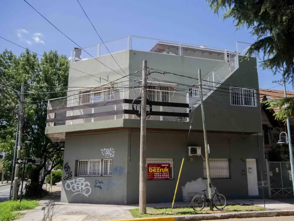 PH de 4 ambientes en Planta Alta en venta, en Olivos.