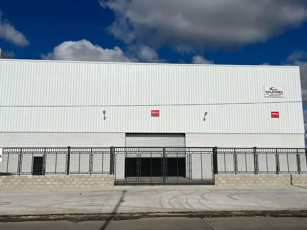 Galpón Industrial a Estrenar 2.250 m² c/ Estacionamiento propio - 11 De Septiembre - 3 de Febrero