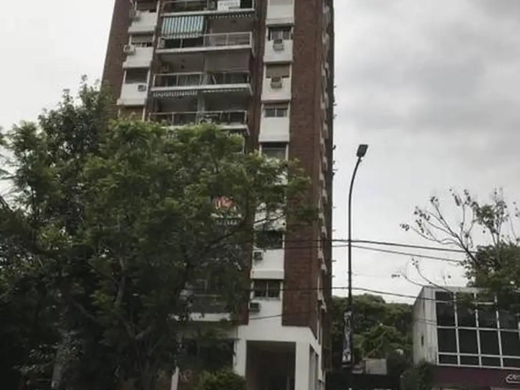 Departamento en Venta 4 Amb al Frente en Acassuso