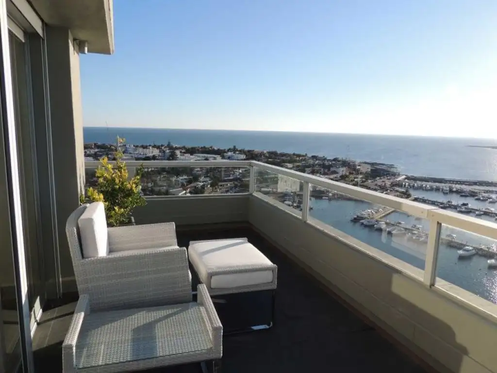 Penthouse en Alquiler - Puerto Punta del Este