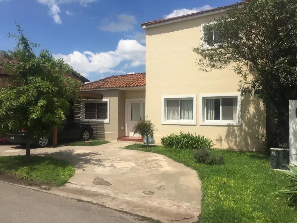 Casa  en Venta en Jardines de Escobar, Escobar, G.B.A. Zona Norte